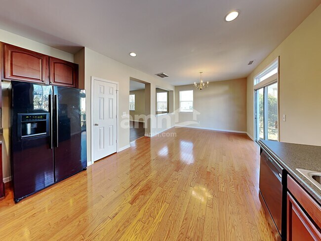 Building Photo - 117 Steam Engine Way