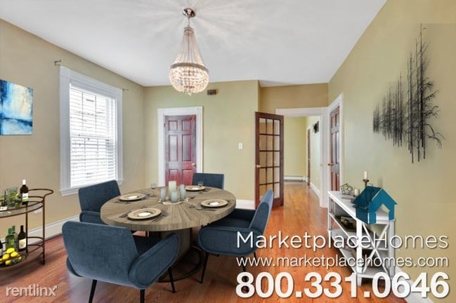 Building Photo - 1 br, 1 bath Duplex - 64 Maxwell St