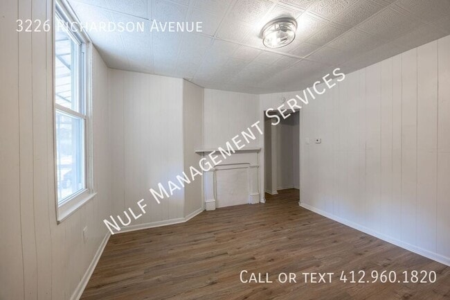 Foto del edificio - 3226 Richardson Ave