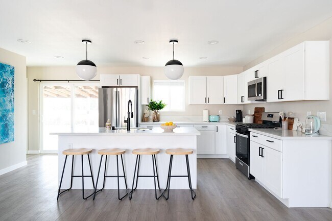 Foto del edificio - 6407 Richard St