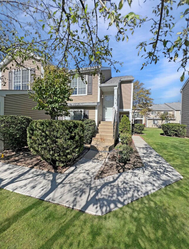 Primary Photo - 2142 Southwind Cir