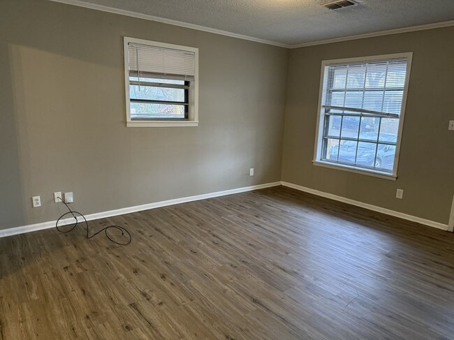 Foto del edificio - 2403 Danny St