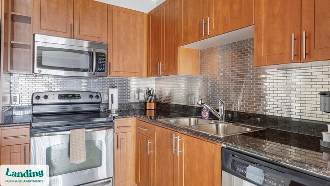 Building Photo - 17811 Vail St