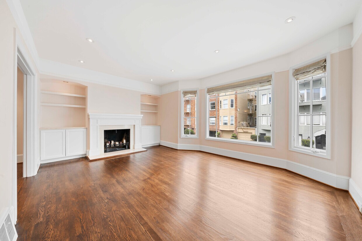 Primary Photo - 57 Capra Way