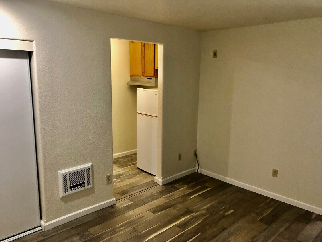 Foto del edificio - 435 South 6th Street, Unit 2