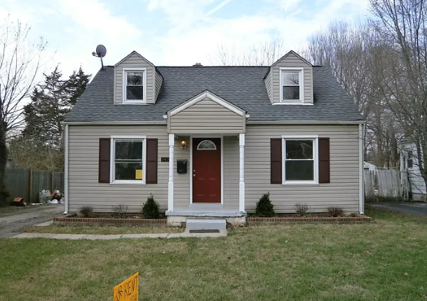 Primary Photo - 1435 Shaftesbury Rd
