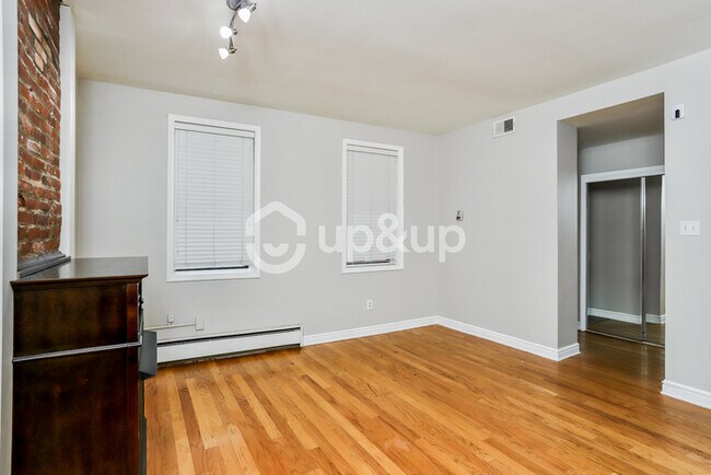 Foto del edificio - Fantastic 3bd/1.5ba home! Coming soon!