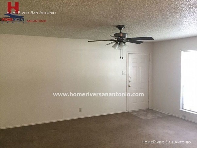 Foto del edificio - 5232 Meadow Rise St