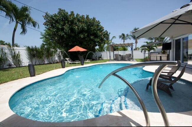 Foto del edificio - 429 SE 2nd Ct