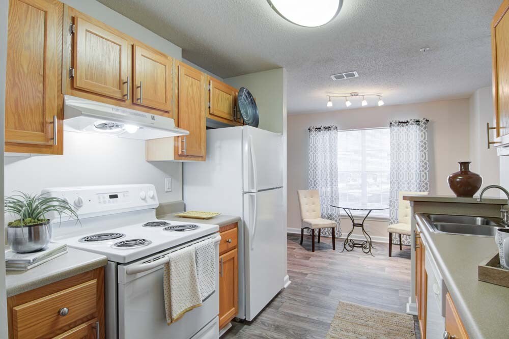 Monterey Village 6265 W Lee`s Mill Rd Jonesboro, GA Apartments for Rent in Jonesboro