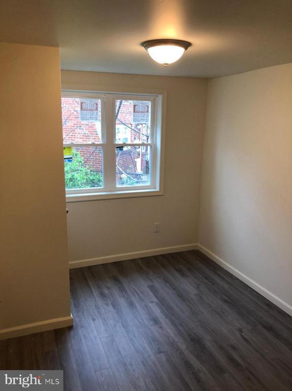 Building Photo - 2115 Church Ln