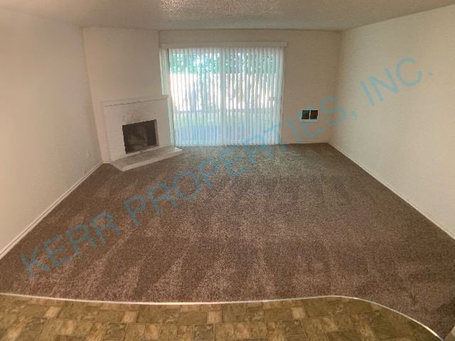 Foto del edificio - Charming 3-Bed Oasis in Gresham – Spacious 1048 Sq Ft with 1.5 Baths!