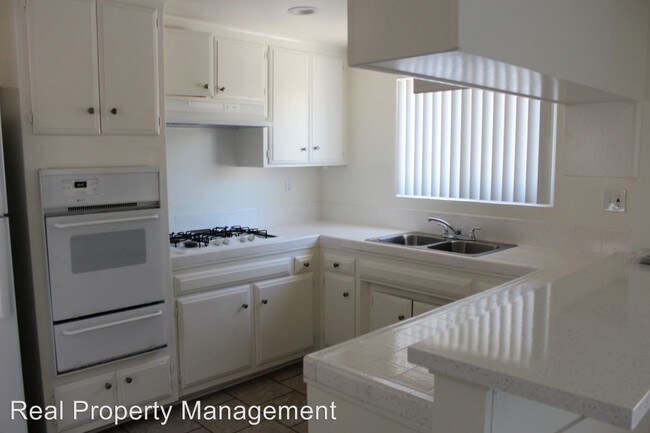 Building Photo - 274 Alestar St