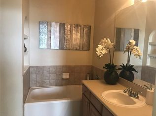Building Photo - 501 Mirasol Cir