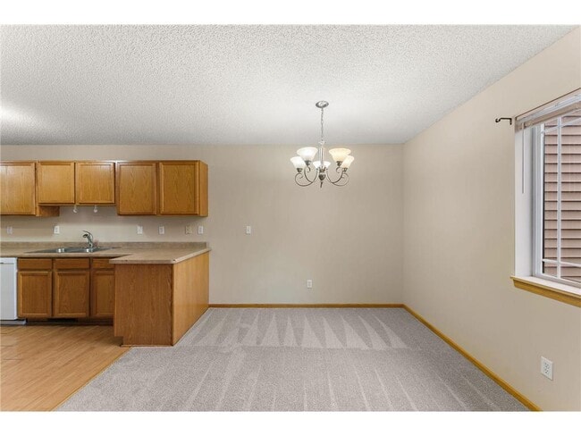 Foto del edificio - 14975 Pinto Ln