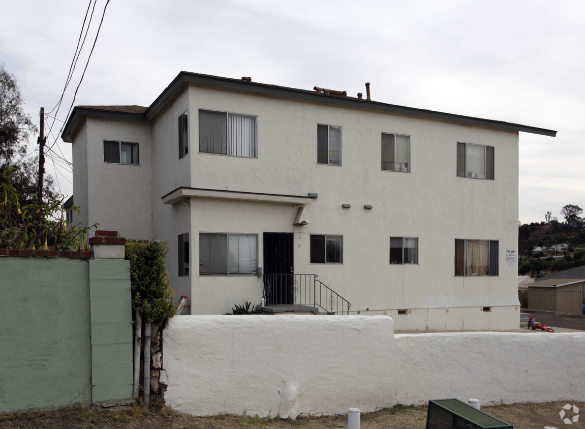 Building Photo - 711 N 61st St