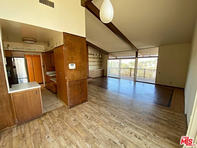 Foto del edificio - 1729 Silverwood Terrace