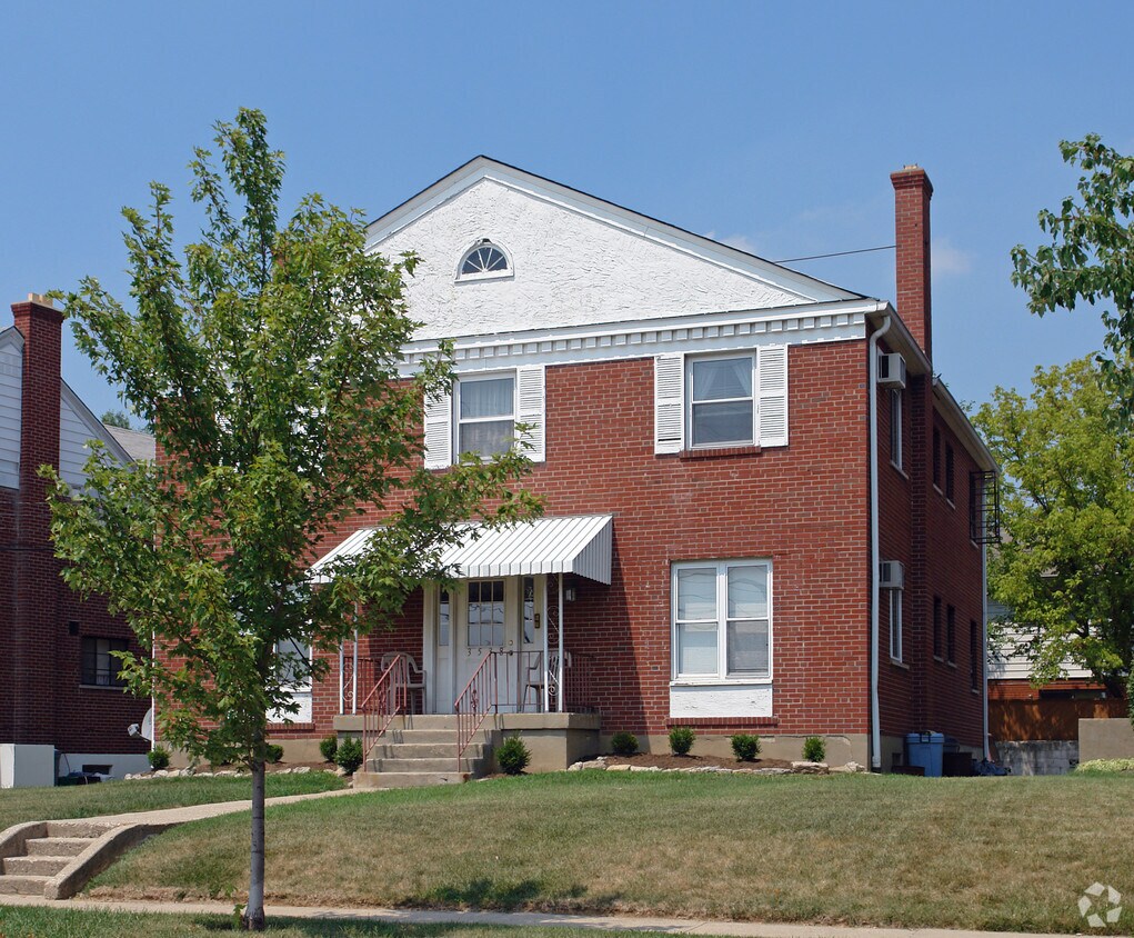 Building Photo - 3538 Schwartze Ave