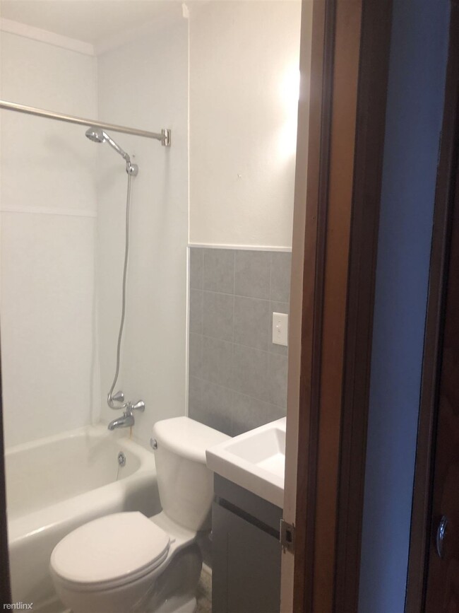 Building Photo - 2 br, 1 bath House - 909 S 25th St