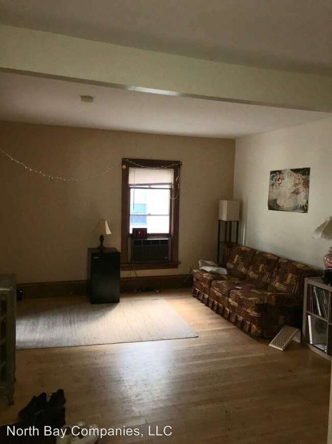 Foto del edificio - 2 br, 1 bath House - 869 19th Ave SE