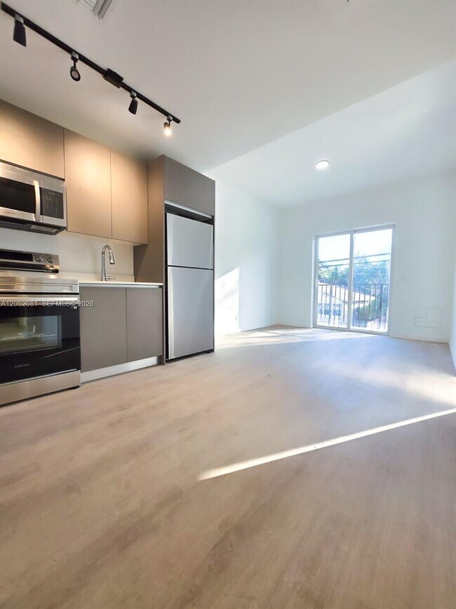 Foto del edificio - 8106 NE 1st Ave