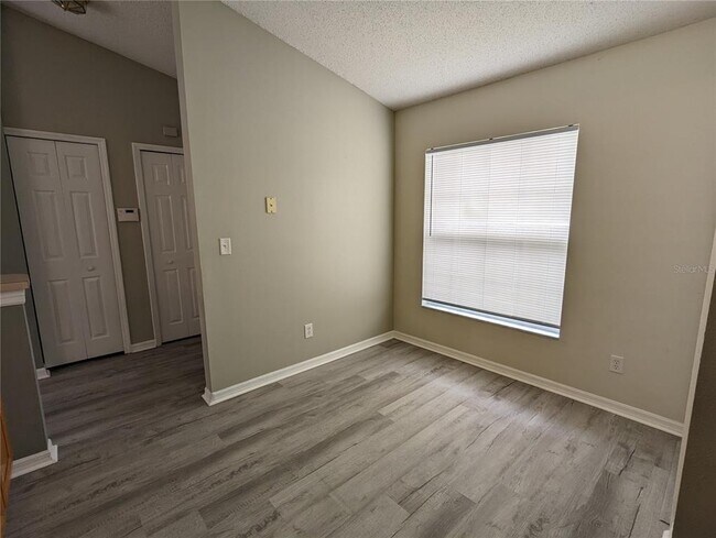 Building Photo - 13145 Pinyon Dr