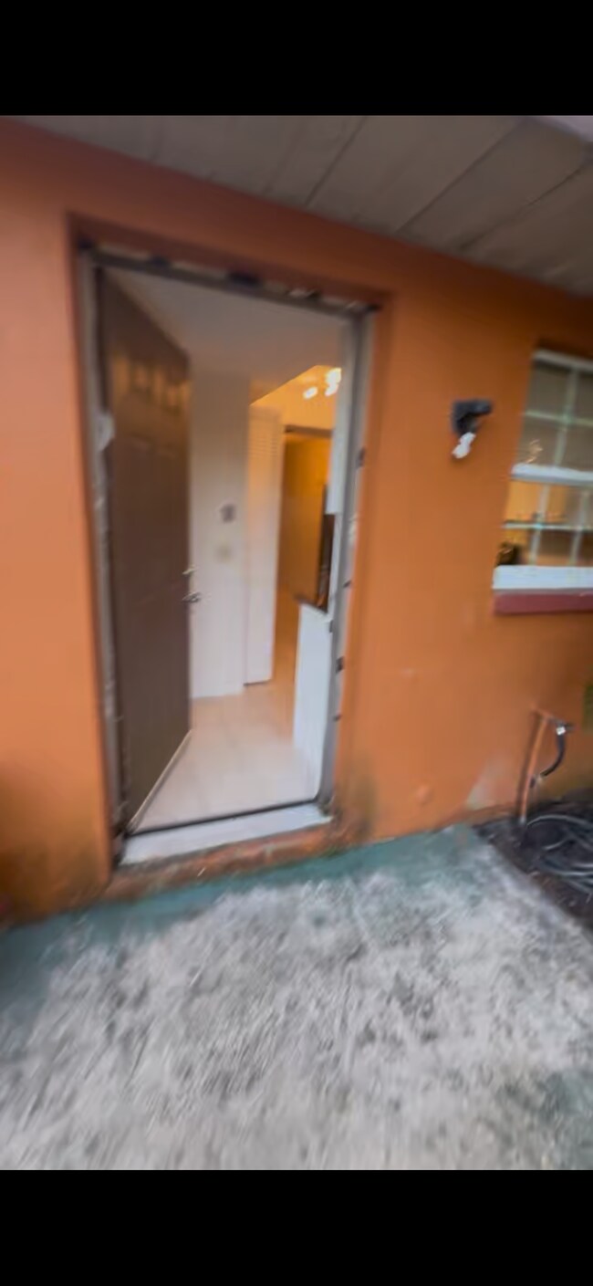 Foto del edificio - 629 3rd Ave N