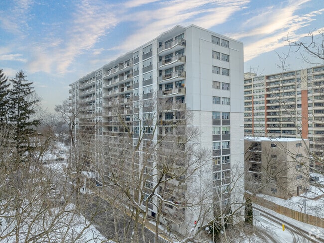 Building Photo - The Dorchester
