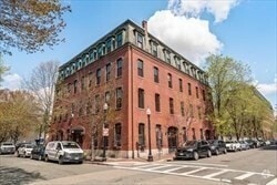 Building Photo - 30 E Concord St