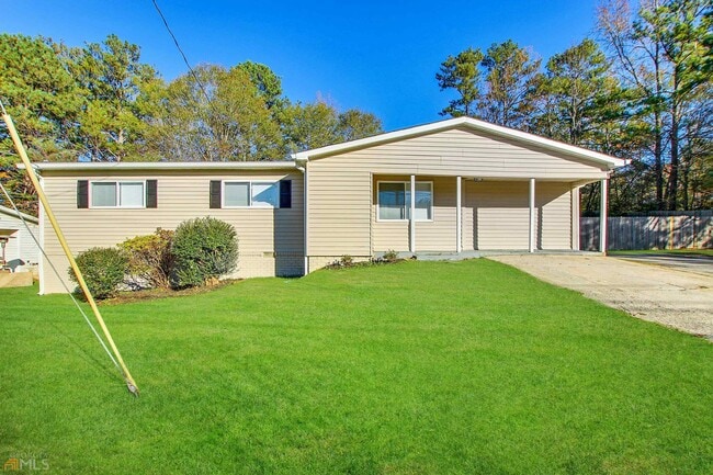 Building Photo - 6202 Humphries Hill Rd
