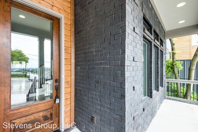 Building Photo - 3 br, 2.5 bath House - 410  37th Ave N Unit A