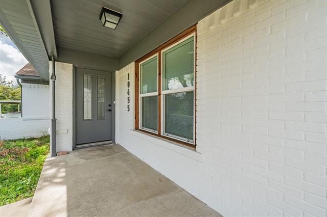 Building Photo - 10455 Allegheny Dr