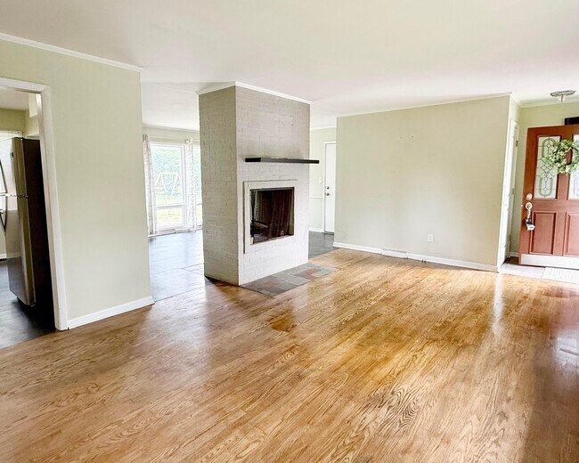 Foto del edificio - 3580 Dorchester Rd