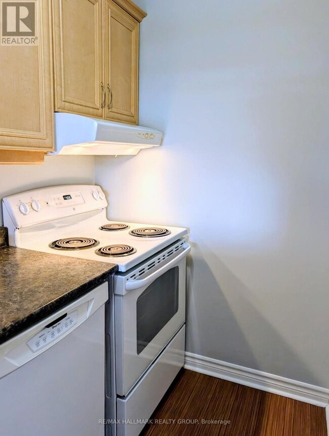 Building Photo - 1180 Ohio St