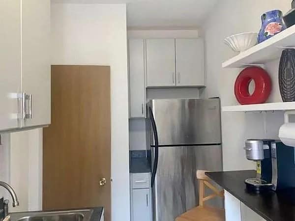 Photo - 1673 Commonwealth Ave (Boston, MA)