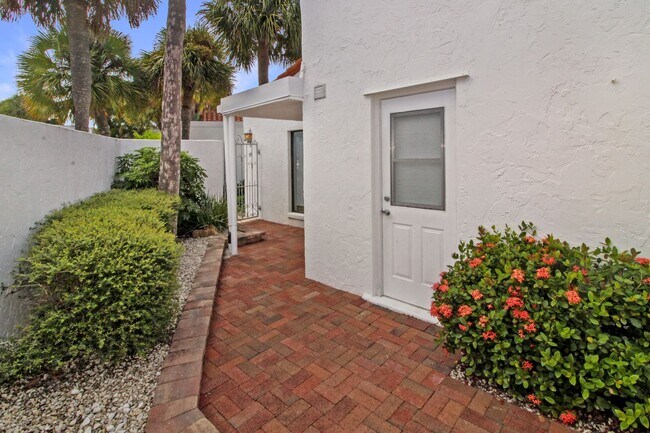 Foto del edificio - Jetty Villas Annual Villa for Rent