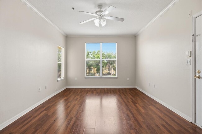 Foto del edificio - 5612 Pinnacle Heights Cir
