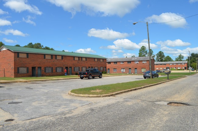 Foto del edificio - Houck Street Apartments