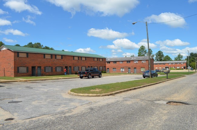 Foto del edificio - Pinedale Apartments