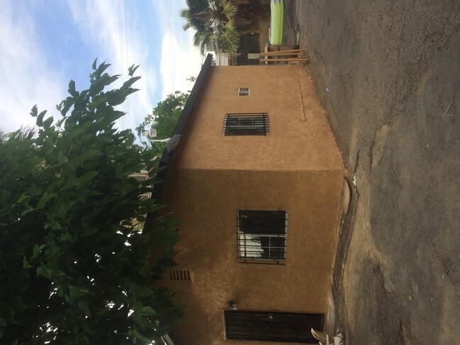 Building Photo - 1718 Jefferson St