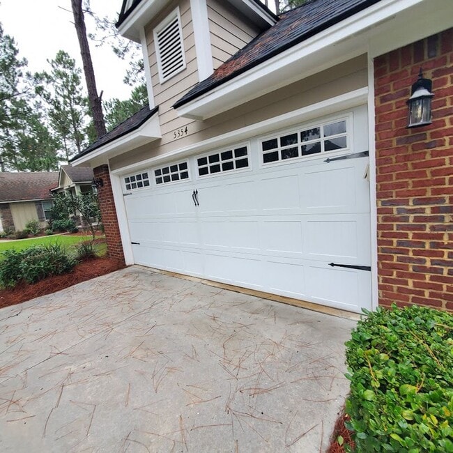 Building Photo - Spacious 3-Bedroom Home with Open Floor Plan and Fenced Backyard in Hahira, GA