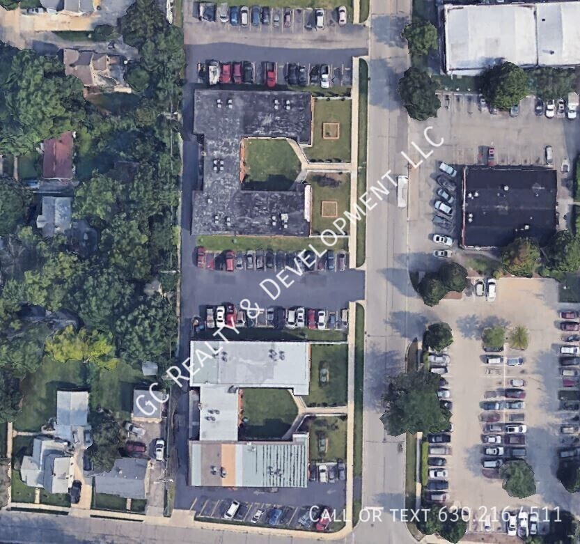 Foto del edificio - 332 Wilson Ave