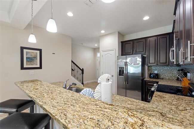 Foto del edificio - 8205 Roseville Blvd