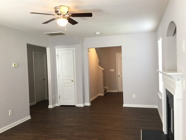 Building Photo - 121 Whitby Dr