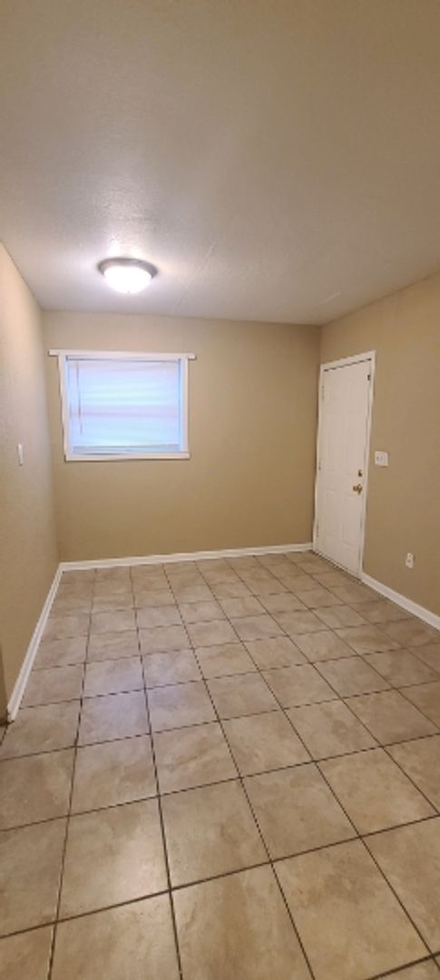 Foto del edificio - Charming 2 bedroom single family home near Lincoln Park