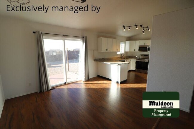 Foto del edificio - 1192 Gold Rush Ln