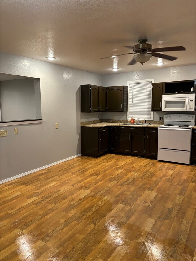 15 Rock Grove Dr, Nora Springs, IA 50458 House Rental in Nora Springs