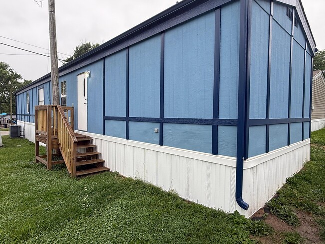 Building Photo - 4916 Brown Station Rd