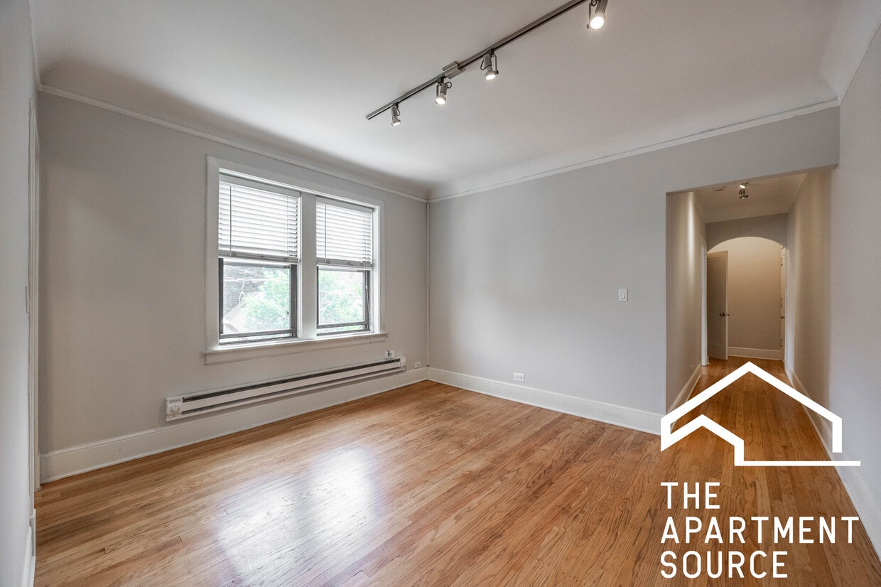 Foto principal - 2315 N Rockwell St