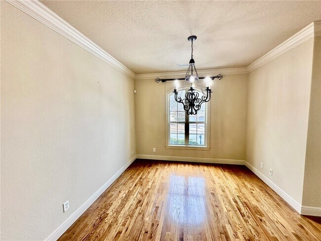 Foto del edificio - 6507 W Valley View Rd